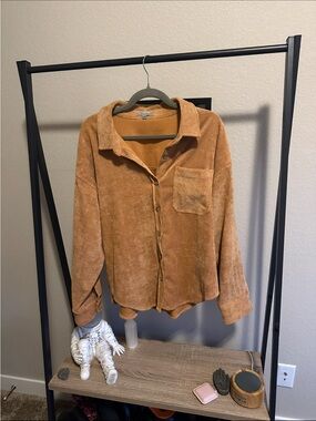 NWOT | VICI Wishlist Apparel Oversized Corduroy Button Up Top